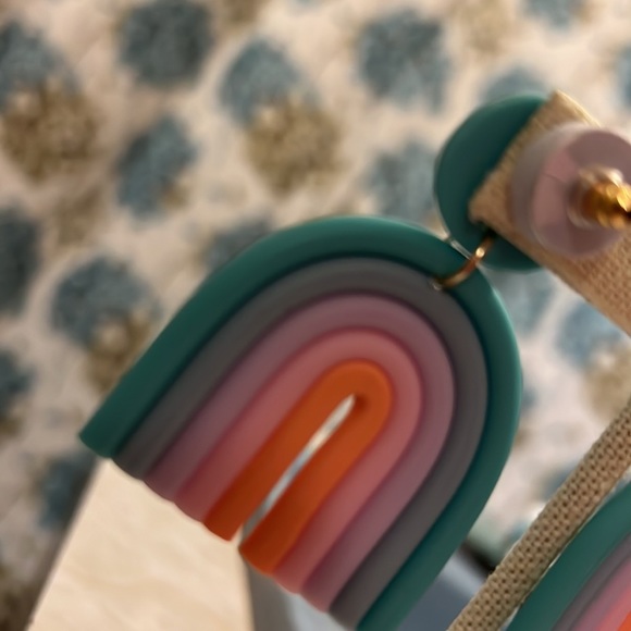 gorgeous rainbow clay earrings - Picture 5 of 9